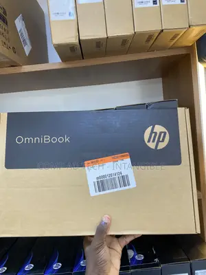New Laptop HP OmniBook 5 Flip 16GB Intel Core 7 SSD 512GB