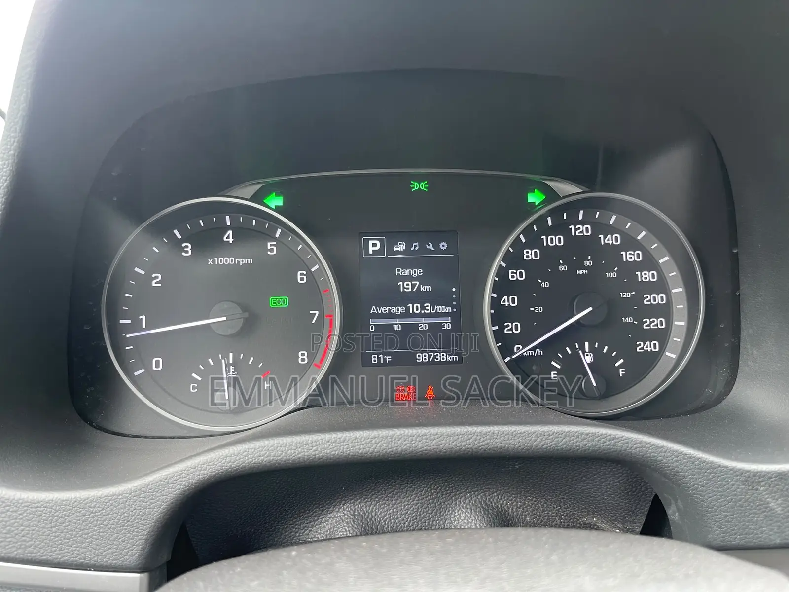 Hyundai Elantra ECO 2018 Red