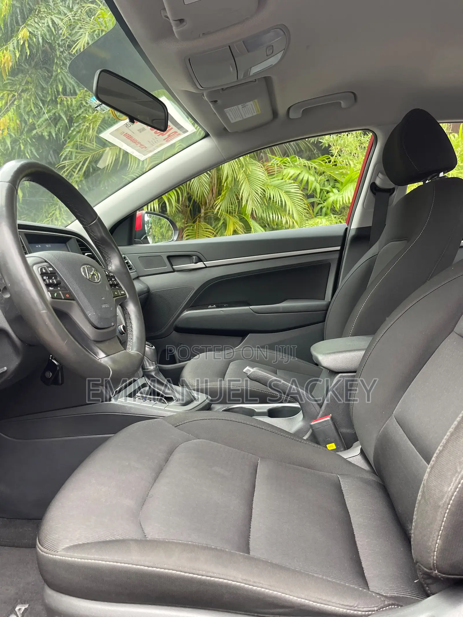 Hyundai Elantra ECO 2018 Red