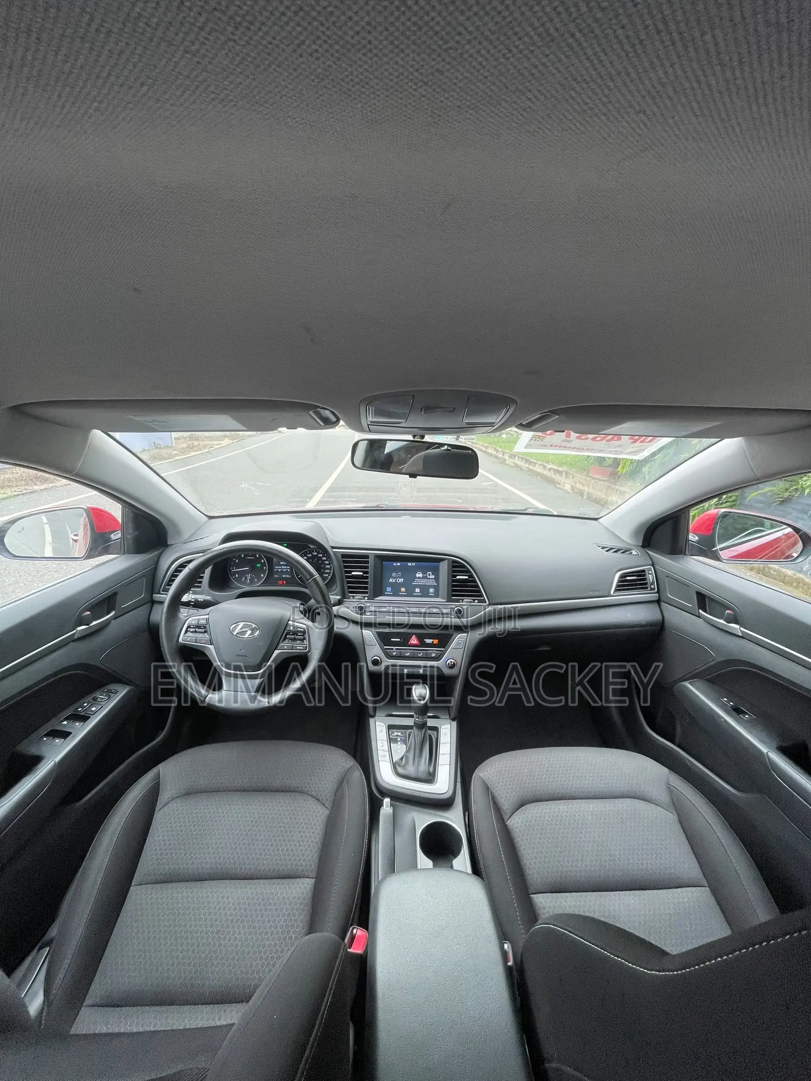 Hyundai Elantra ECO 2018 Red