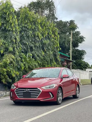 Hyundai Elantra ECO 2018 Red