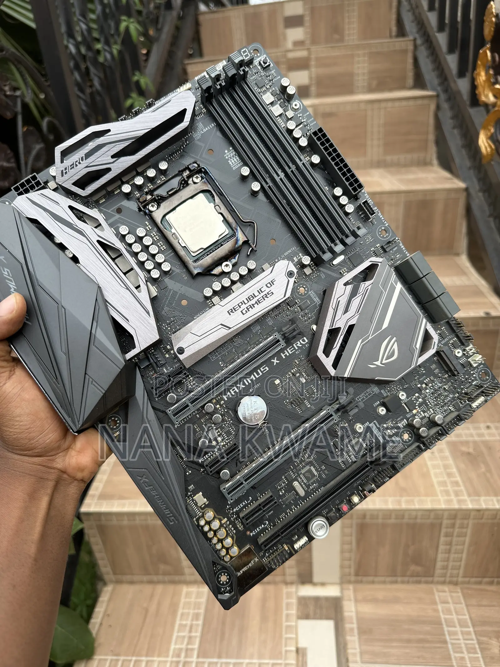 ASUS Rog Maximus X Hero + I7 8700 Cpu