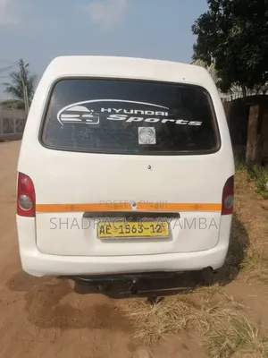 Hyundai H1 2009 White