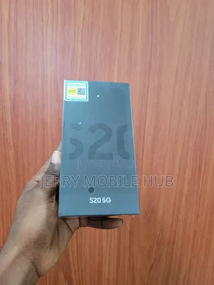 New Samsung Galaxy S20 128 GB Blue
