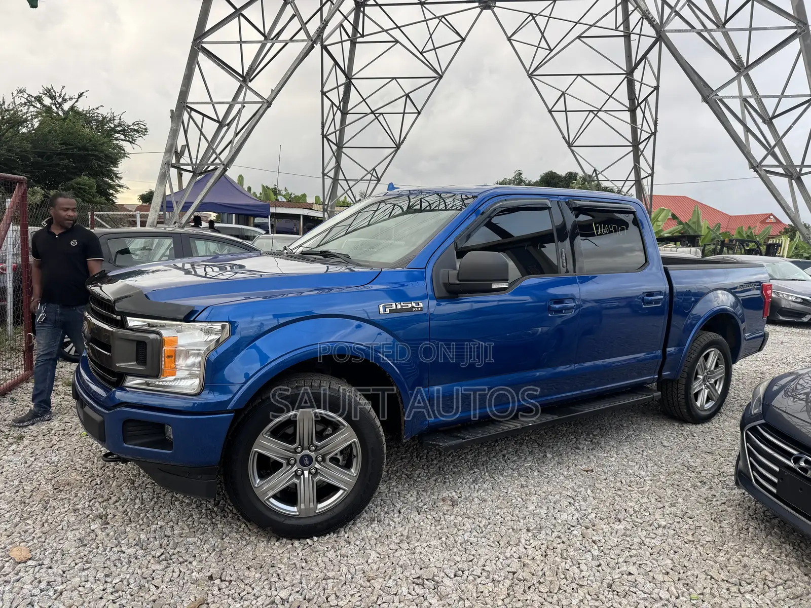 Ford F-150 XLT 4x4 SuperCrew Cab Styleside 5.5 ft. box 145 in. WB 2018