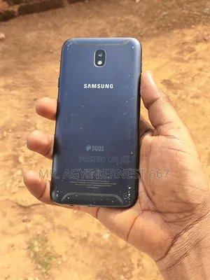 Samsung Galaxy J7 16 GB Black