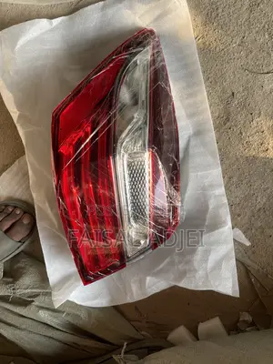 Honda Accord 16 Tail Light