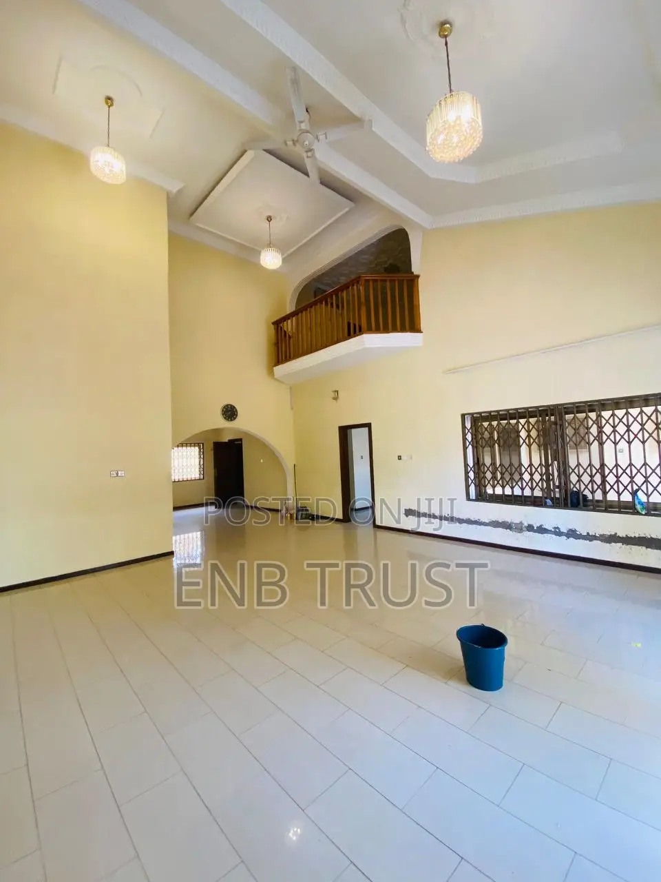 5bdrm Duplex in Achimota, Mile 7 for rent
