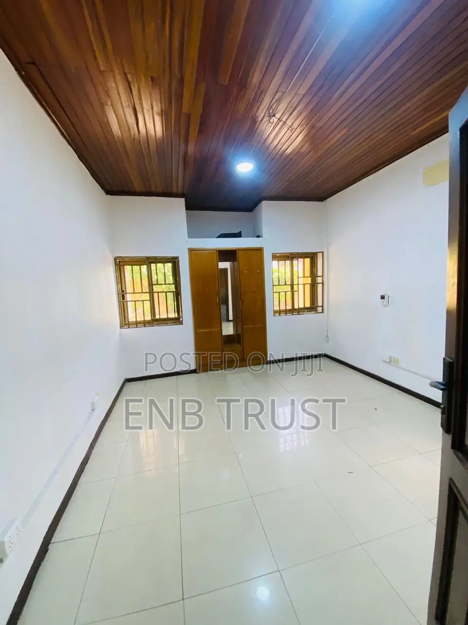 5bdrm Duplex in Achimota, Mile 7 for rent