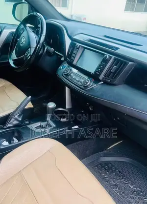 Toyota RAV4 2018 Black