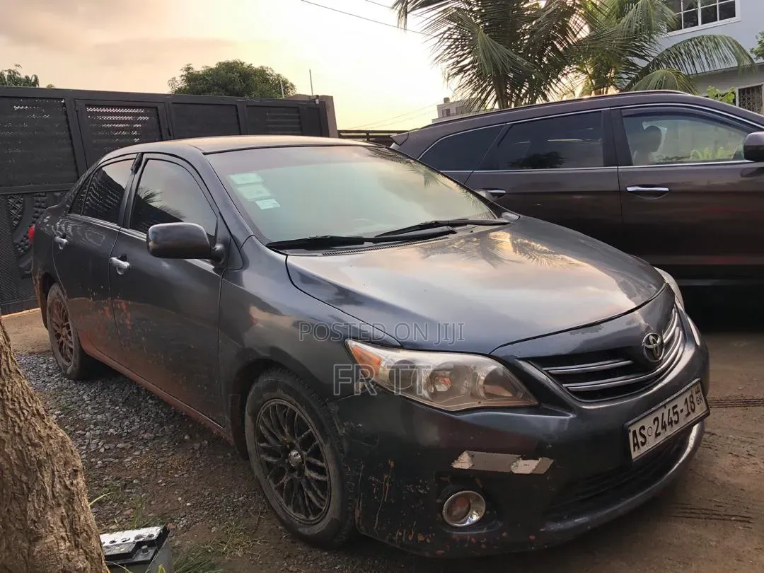 Toyota Corolla 2013 Blue