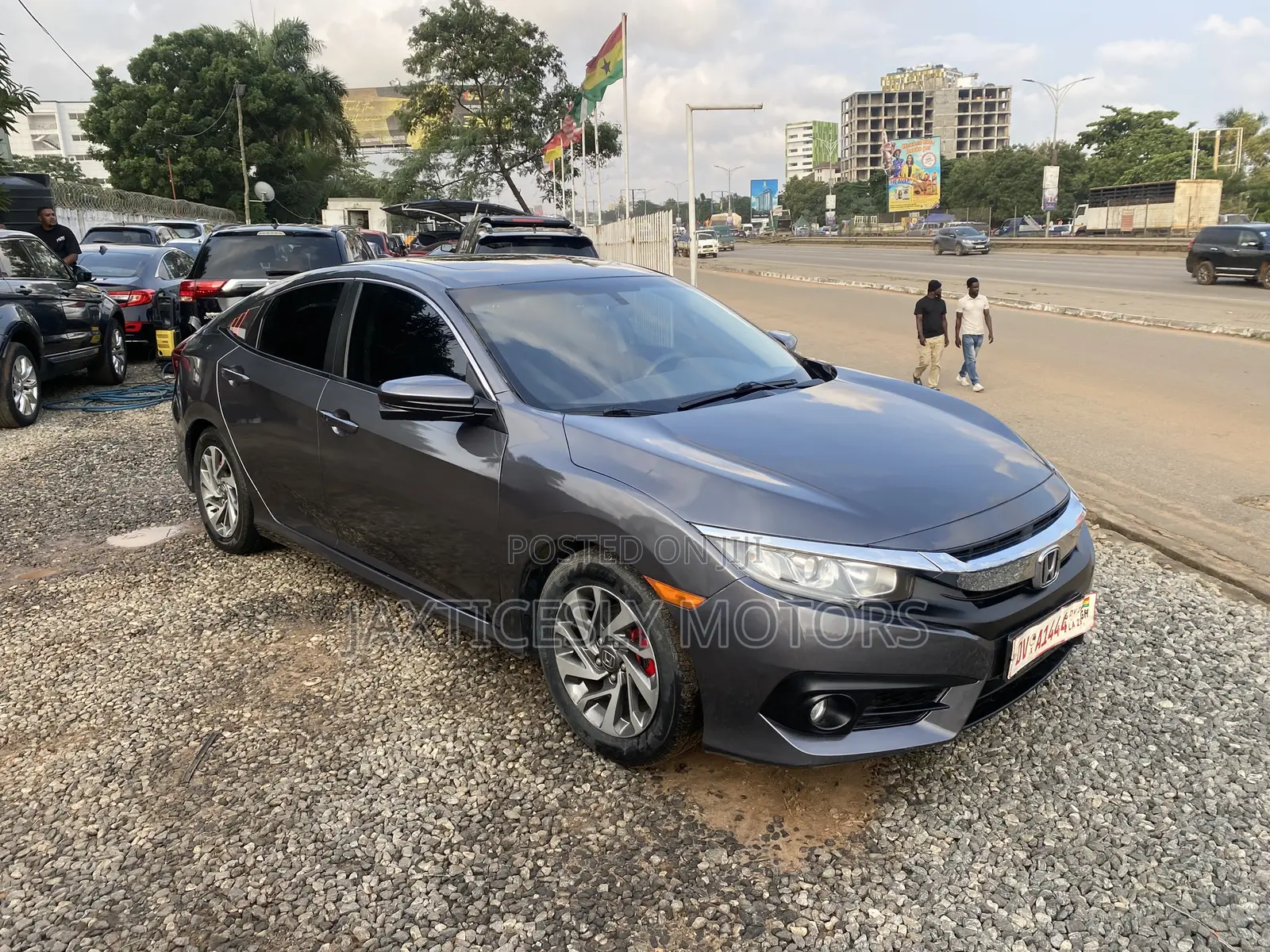 Honda Civic EX 4dr Sedan (2.0L 4cyl) 2017 Gray