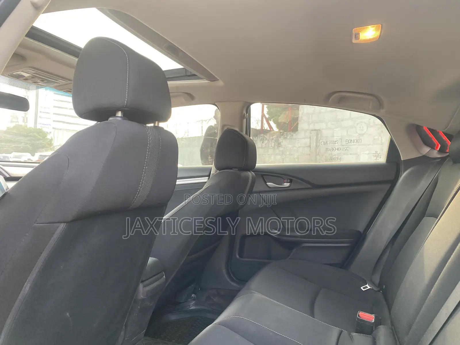 Honda Civic EX 4dr Sedan (2.0L 4cyl) 2017 Gray
