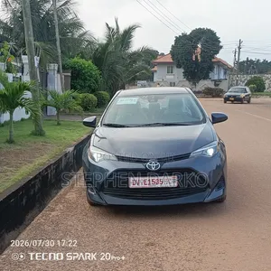 Toyota Corolla 2017 Gray