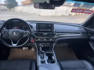 Honda Accord Sport (1.5L 4cyl Turbo CVT) 2019 Black