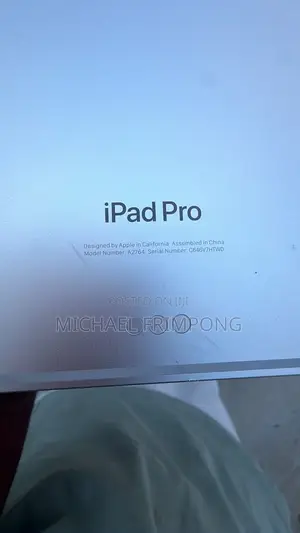 Apple iPad Pro 12.9 (2022) 1 TB Gray