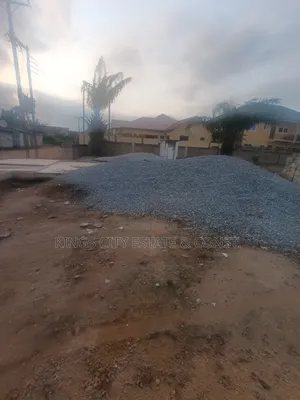3bdrm House in Estate Rd, Oyarifa Mall Area for sale