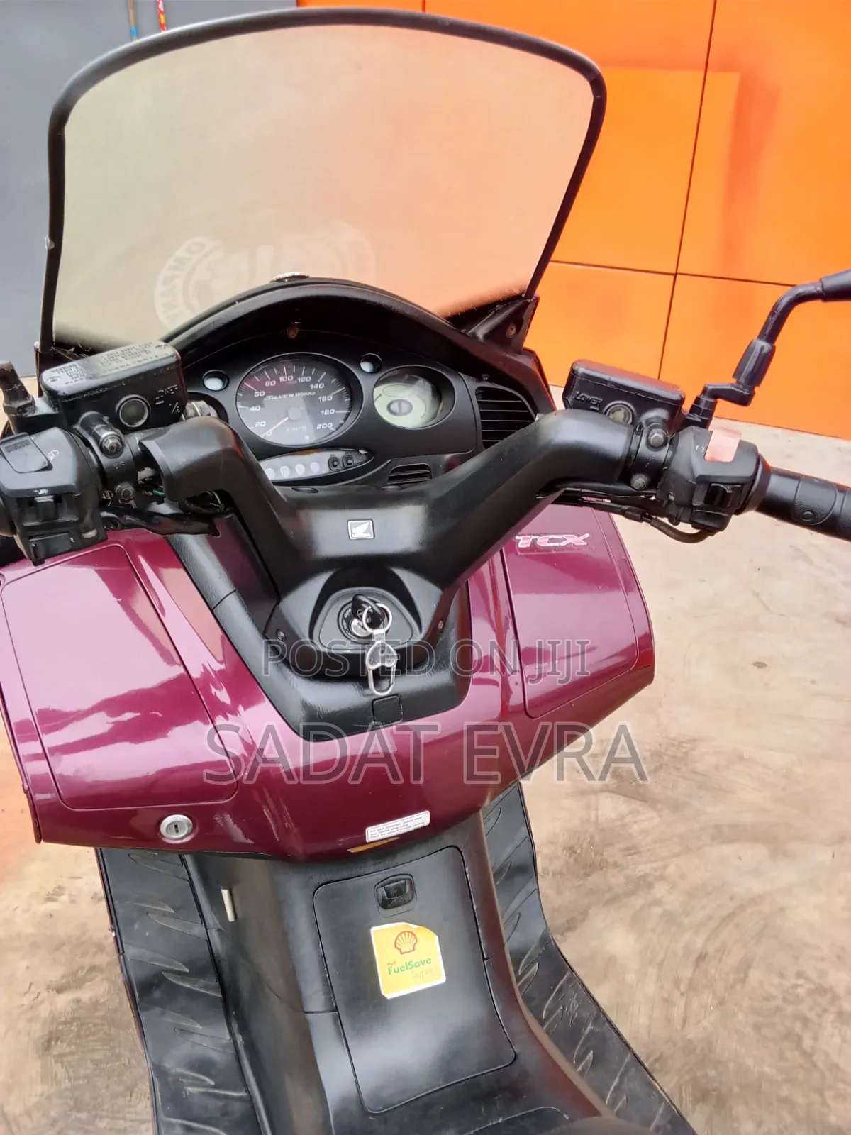 Honda Gold Wing 2008 Red