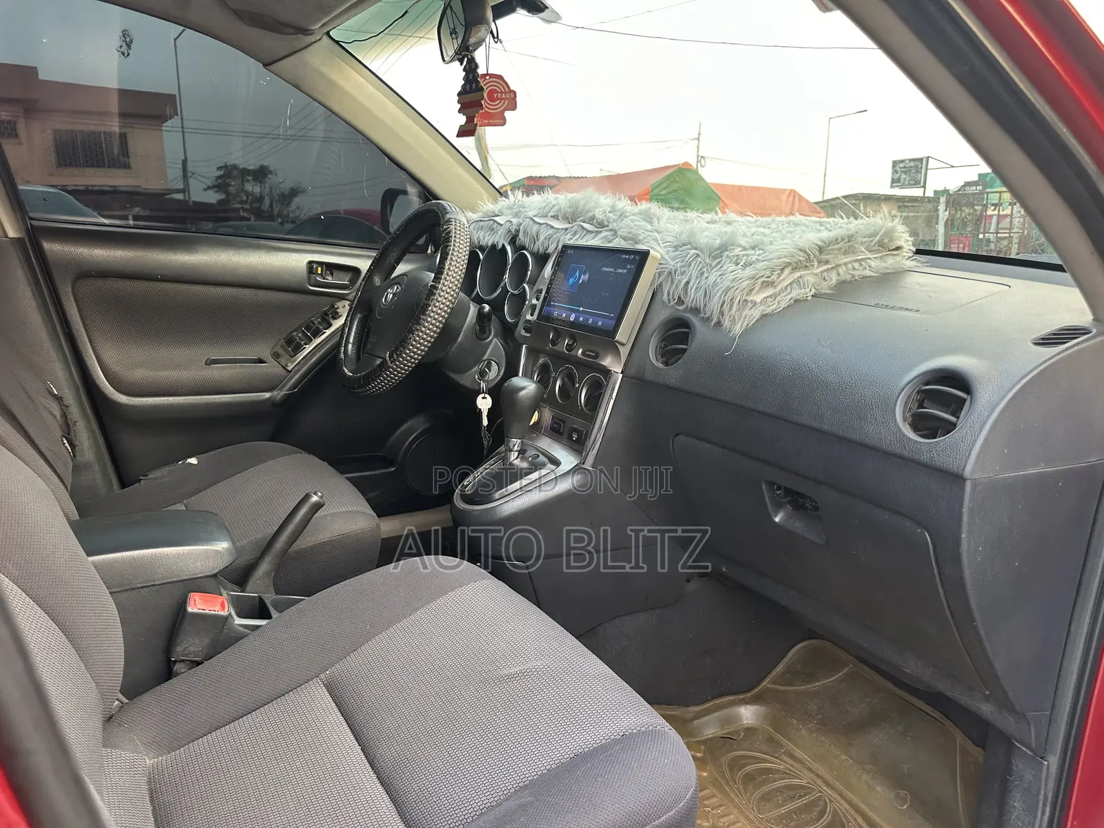 Pontiac Vibe 2005 Red