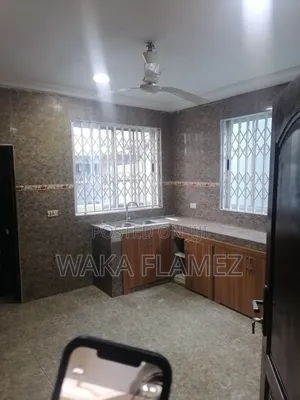6bdrm Duplex in Franco Estate, Pokuase for rent
