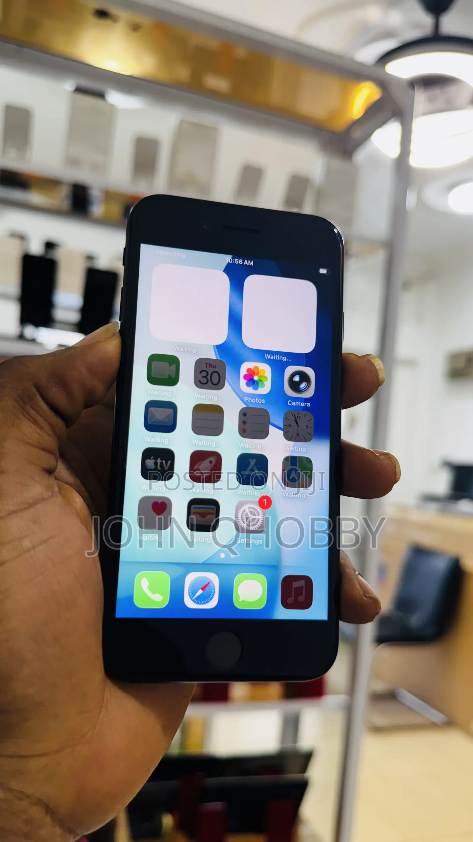 Apple iPhone SE (2020) 64 GB Black