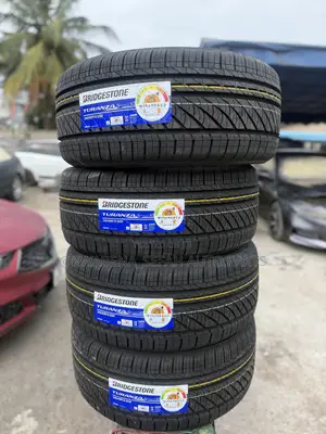 Original Bridgestone 245/40r18 Tyres Available for All Cars