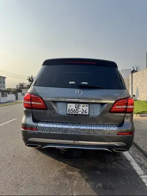 Mercedes-Benz GLS 450