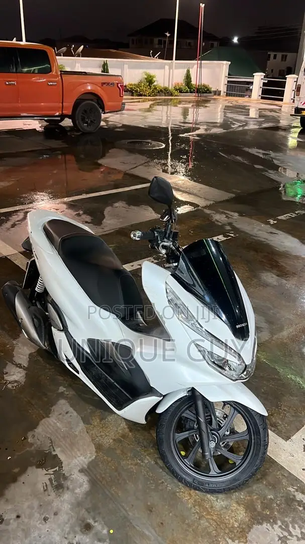 Honda 2024 White
