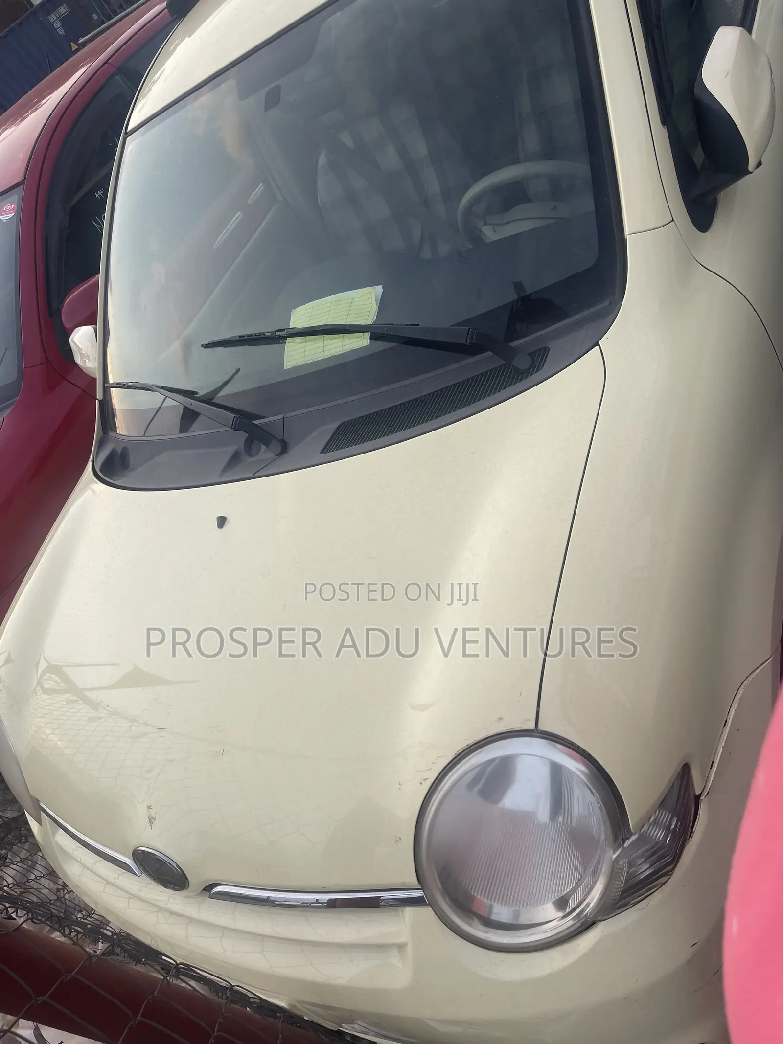 Toyota Sienta 1.5 FWD 2011