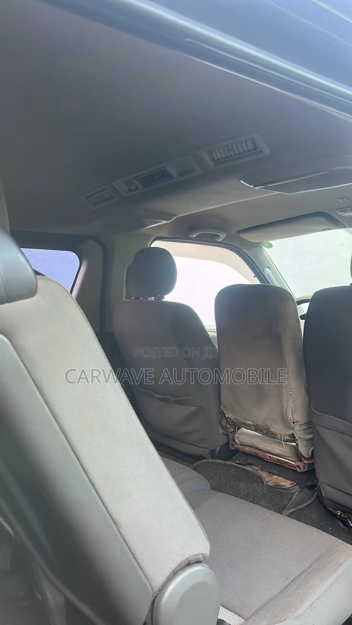 Toyota HiAce 2014 Black