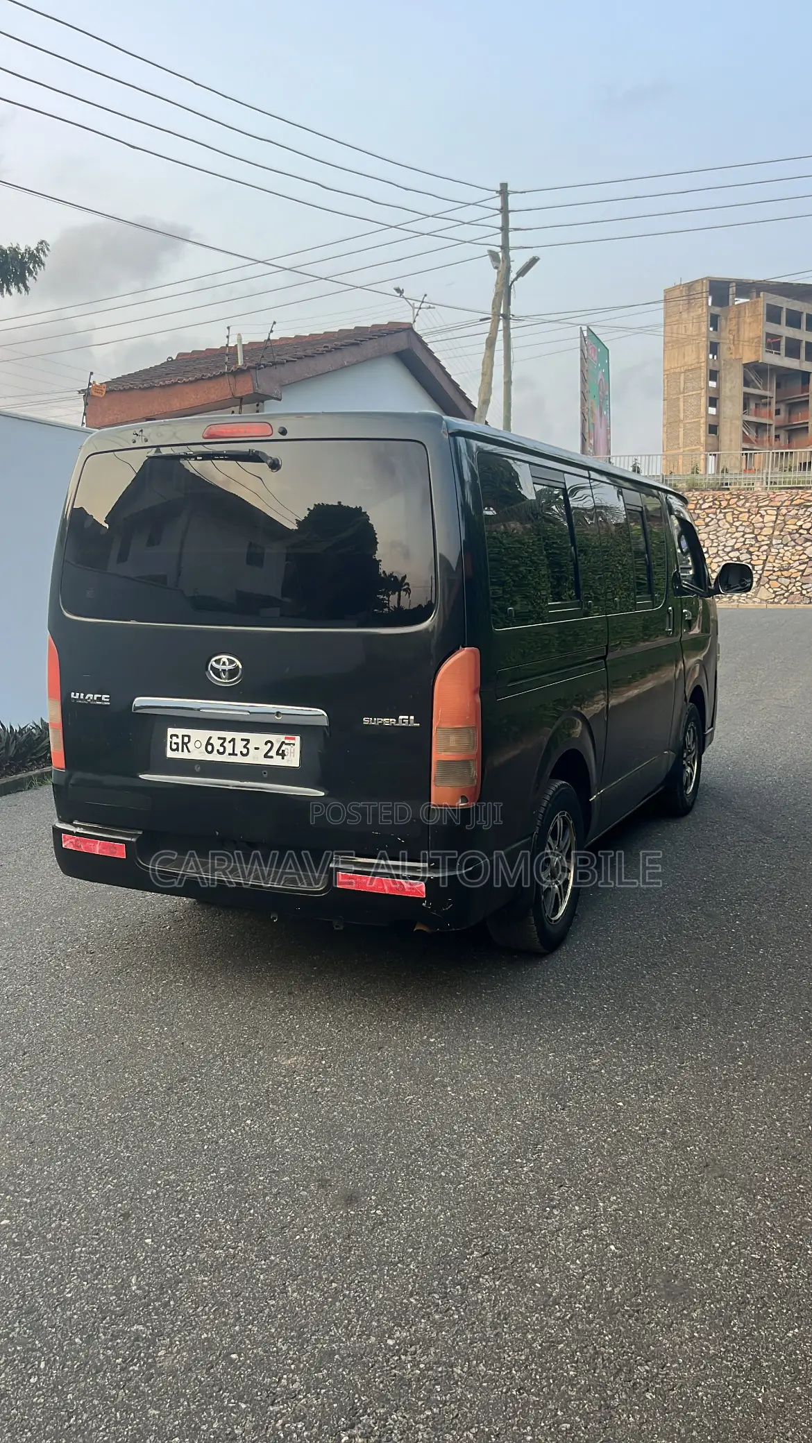 Toyota HiAce 2014 Black