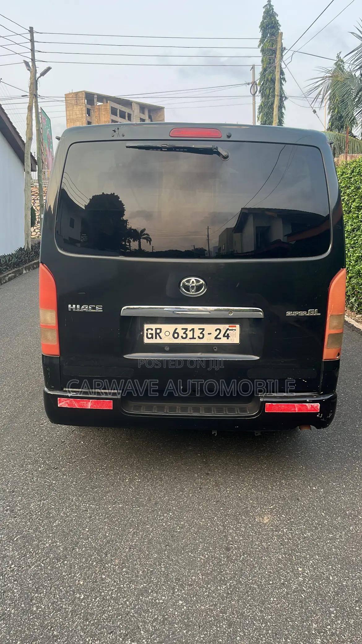Toyota HiAce 2014 Black