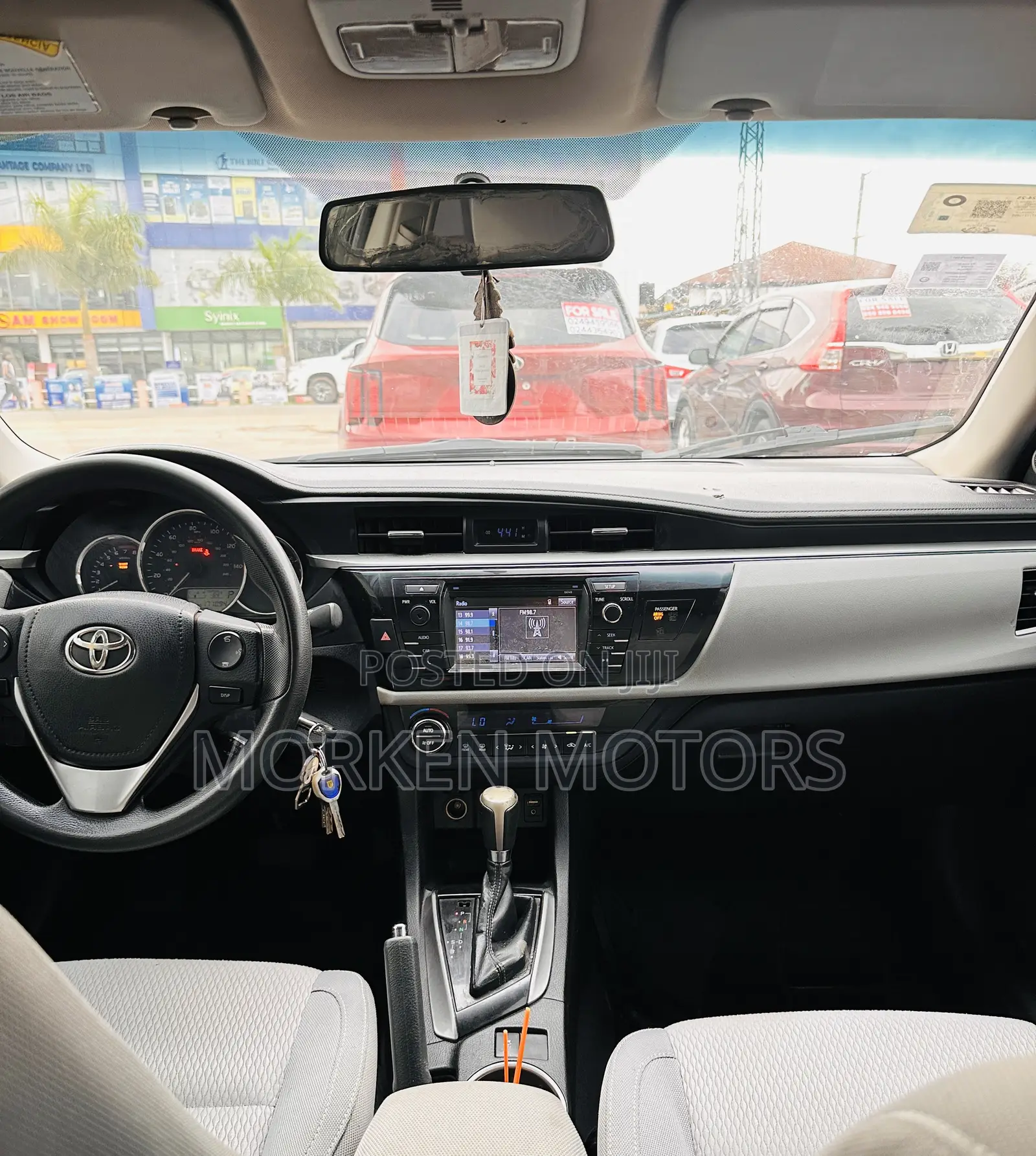 Toyota Corolla LE 4dr Sedan (1.8L 4cyl CVT) 2015 Blue