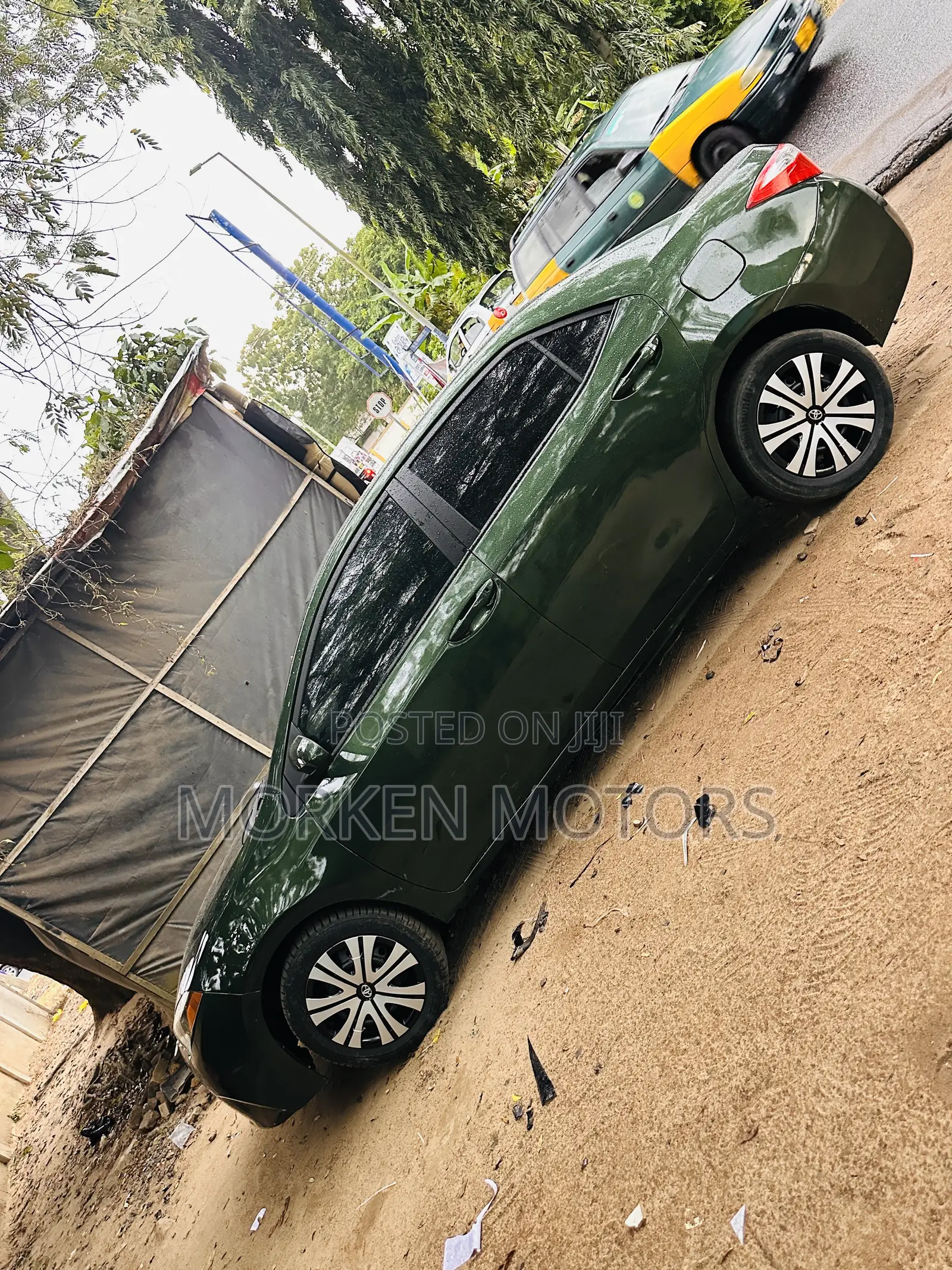 Toyota Corolla LE 4dr Sedan (1.8L 4cyl CVT) 2015 Blue