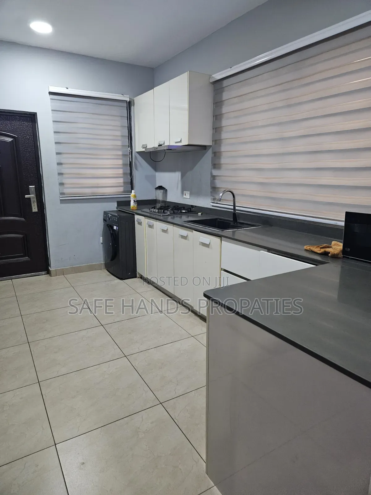 Furnished 4bdrm Mansion in Accra Metropolitan for rent