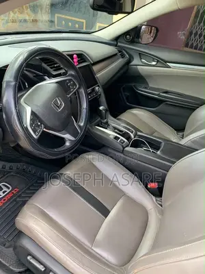 Honda Civic Touring Coupe 2018