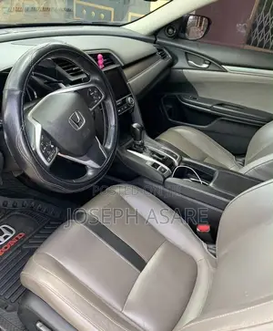 Honda Civic Touring Coupe 2018