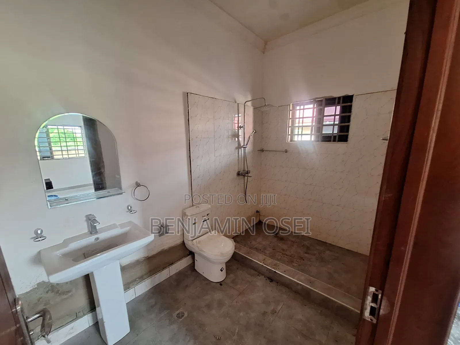 2bdrm House in Gbetsile (Assemblies, Accra Metropolitan for rent
