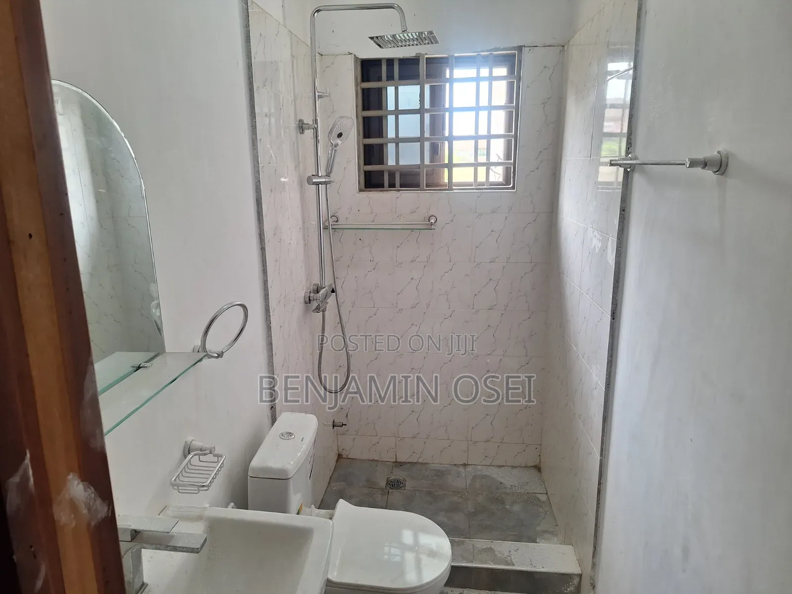 2bdrm House in Gbetsile (Assemblies, Accra Metropolitan for rent