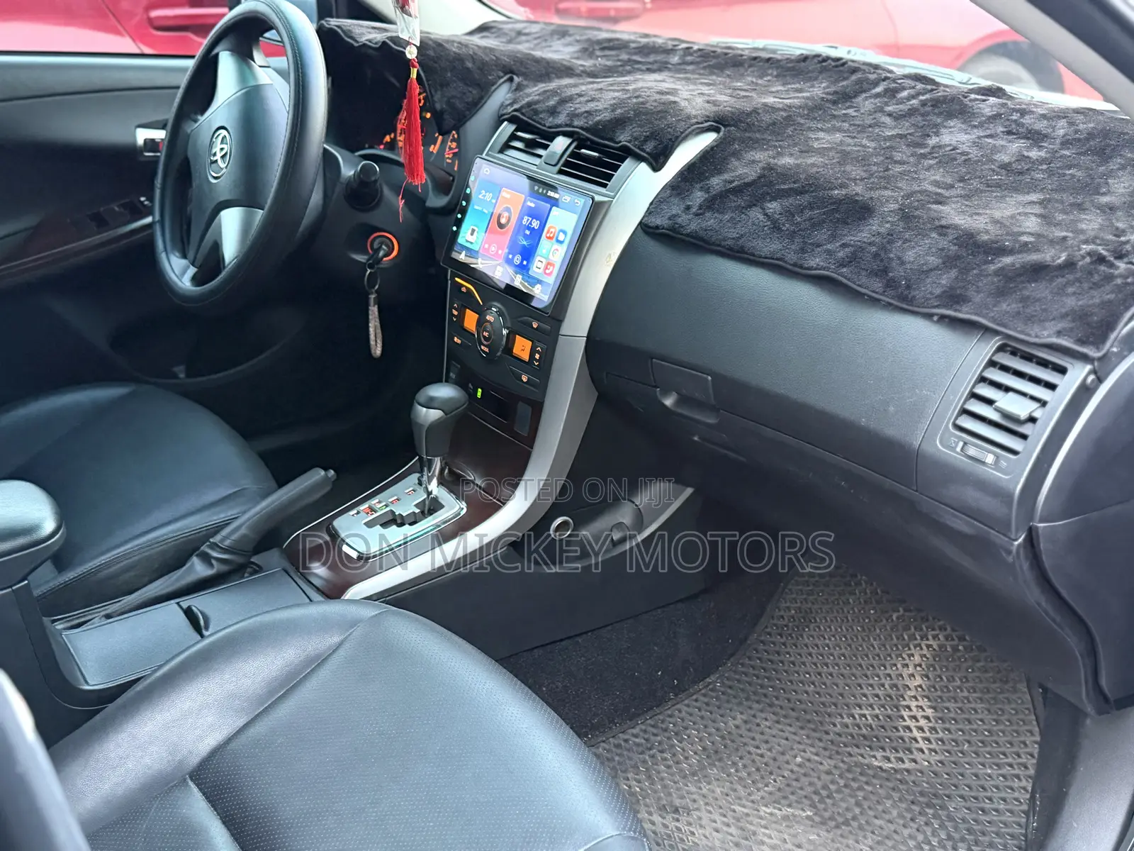 Toyota Corolla LE Special Edition 4dr Sedan (1.8L 4cyl 4A) 2013 Gray