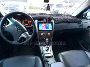 Toyota Corolla LE Special Edition 4dr Sedan (1.8L 4cyl 4A) 2013 Gray