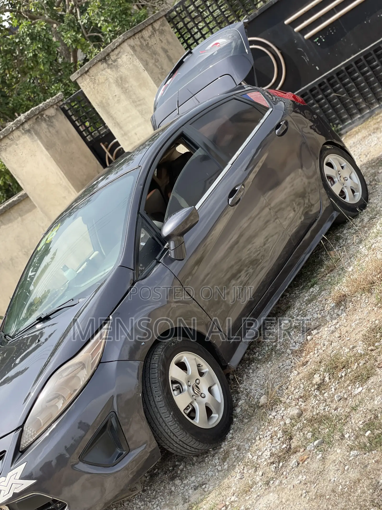 Ford Fiesta SE Hatchback 2012 Gray