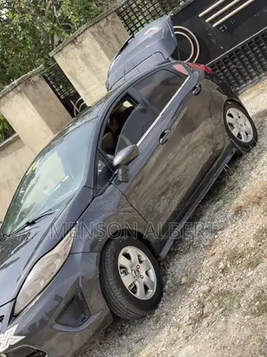 Ford Fiesta SE Hatchback 2012 Gray