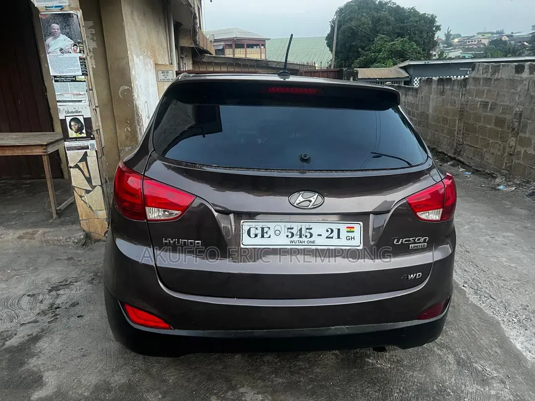 Hyundai Tucson 2013 Brown