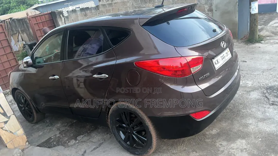 Hyundai Tucson 2013 Brown