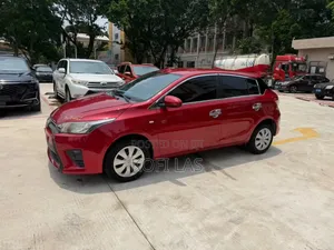 Toyota Yaris 2016 Red