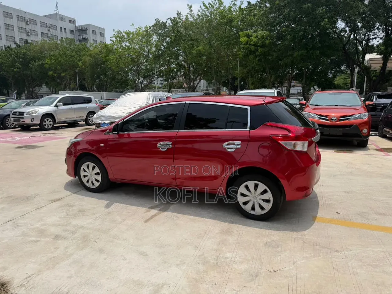 Toyota Yaris 2016 Red