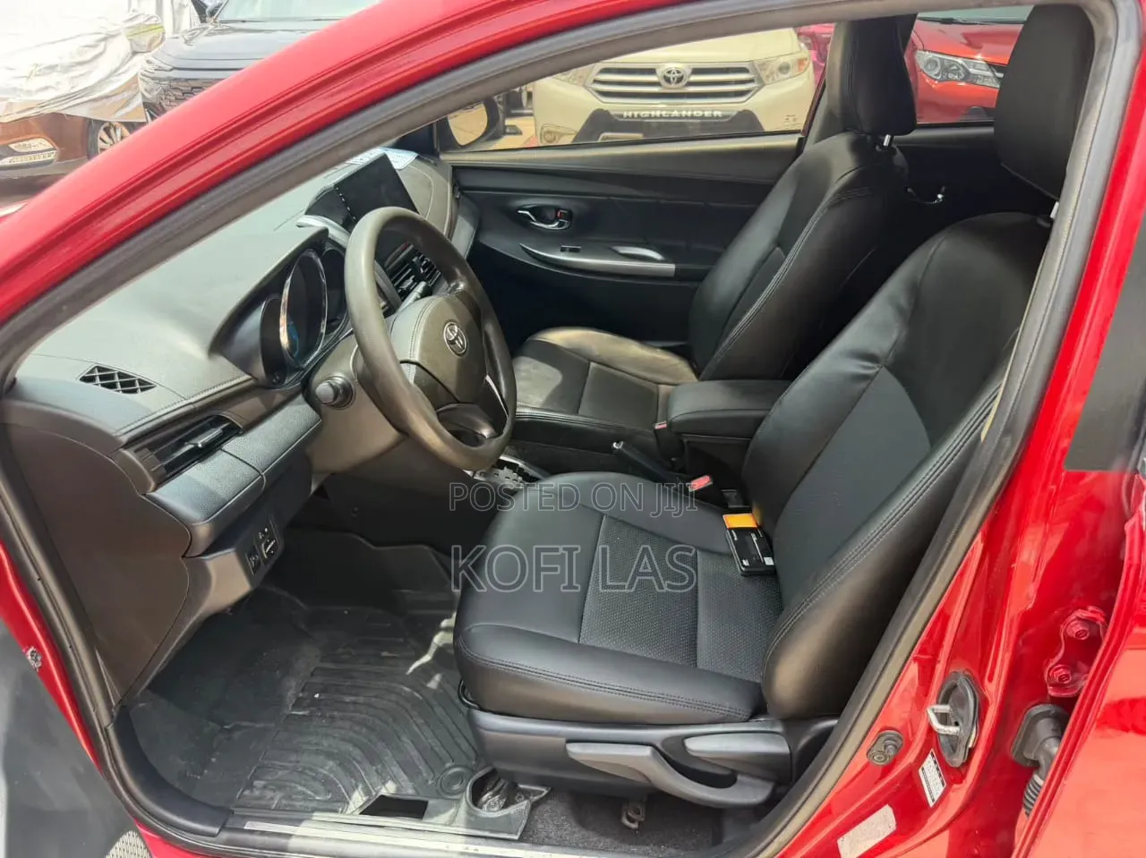 Toyota Yaris 2016 Red
