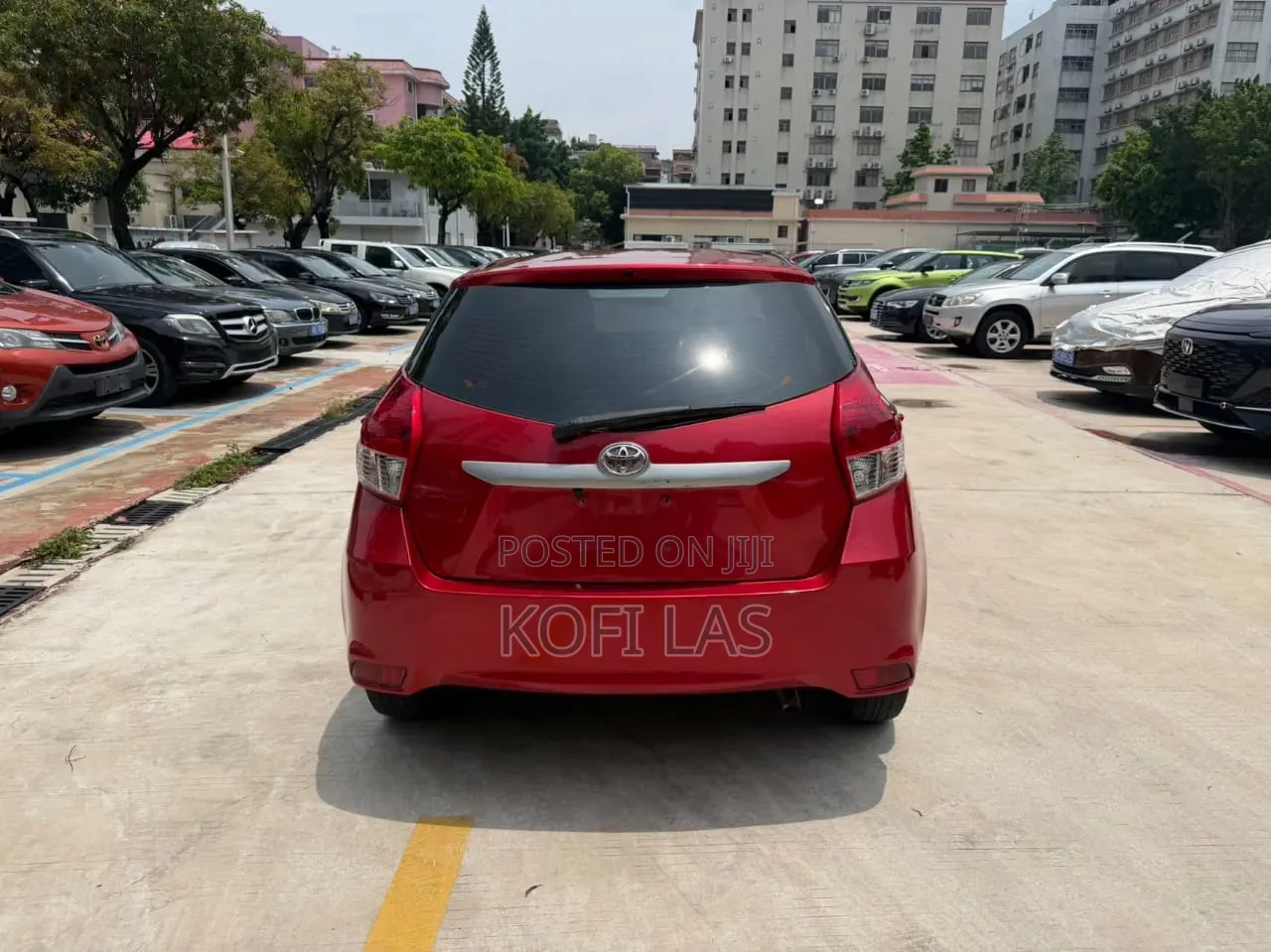 Toyota Yaris 2016 Red