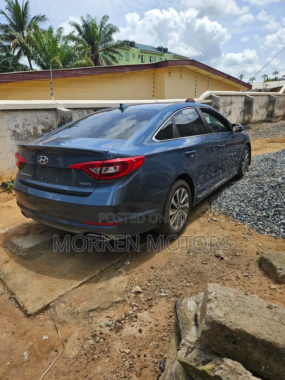 Hyundai Sonata Sport 2.0T Sedan FWD (2.0L 4cyl 6A) 2017 Blue